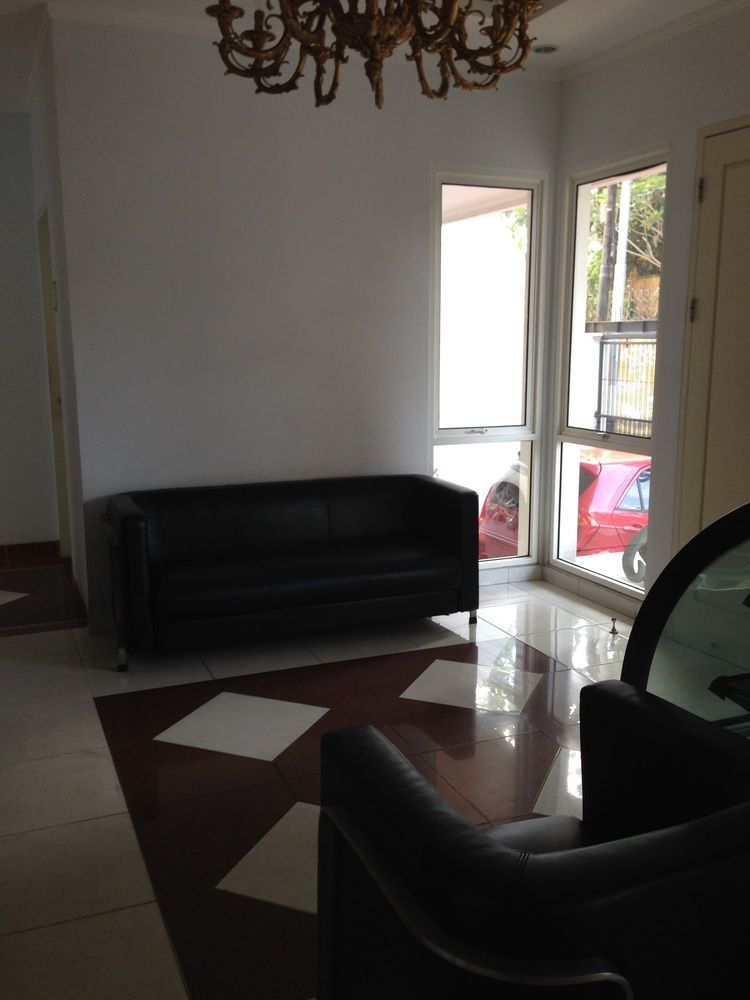Sun Rise House Hotel Jakarta Luaran gambar