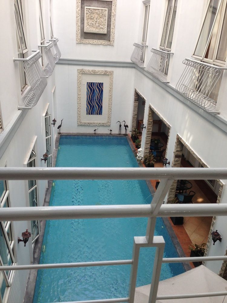 Sun Rise House Hotel Jakarta Luaran gambar