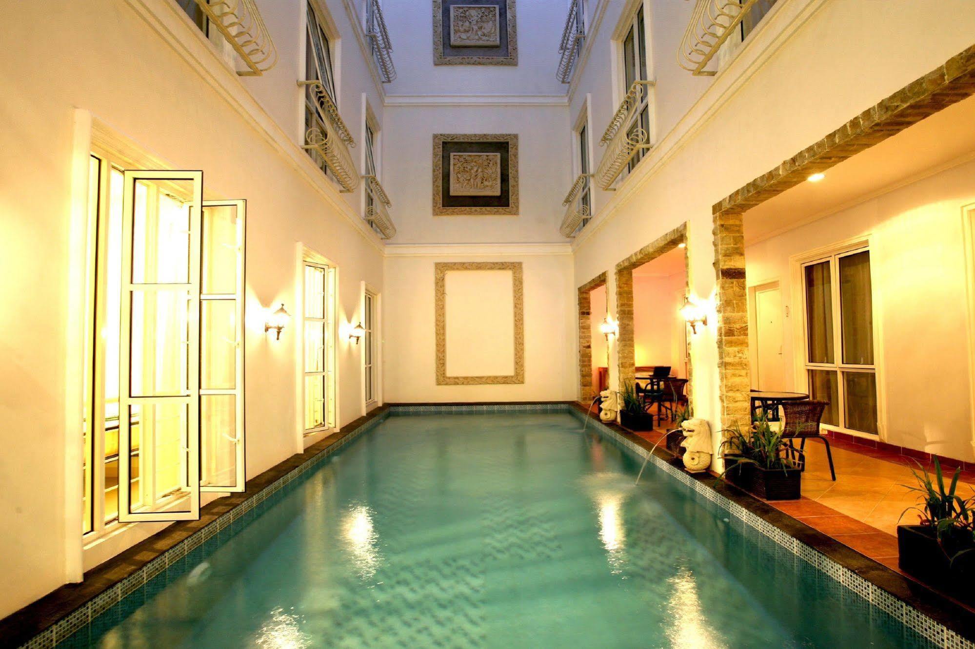 Sun Rise House Hotel Jakarta Luaran gambar